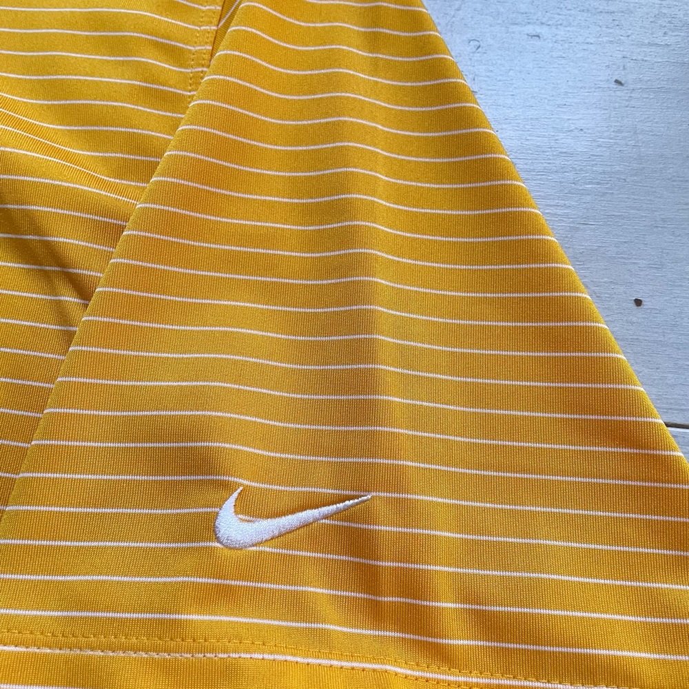 Nike Men’s Yellow White Stripes Golf Tour Performance Polo Size XXL Athleisure